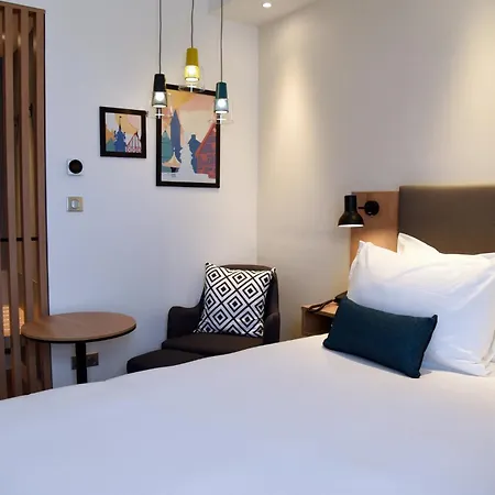 Dijon Sud - By Ihg Hotell 4*