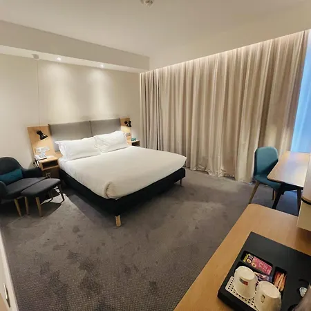 Hotell Dijon Sud - By Ihg 4*