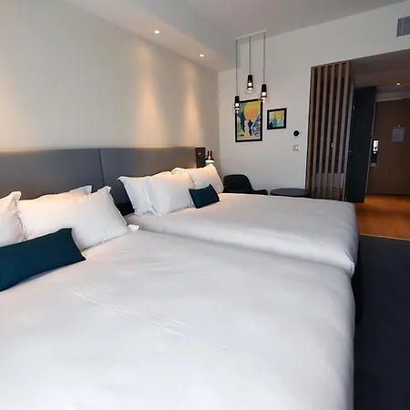Dijon Sud - By Ihg 4* Longvic